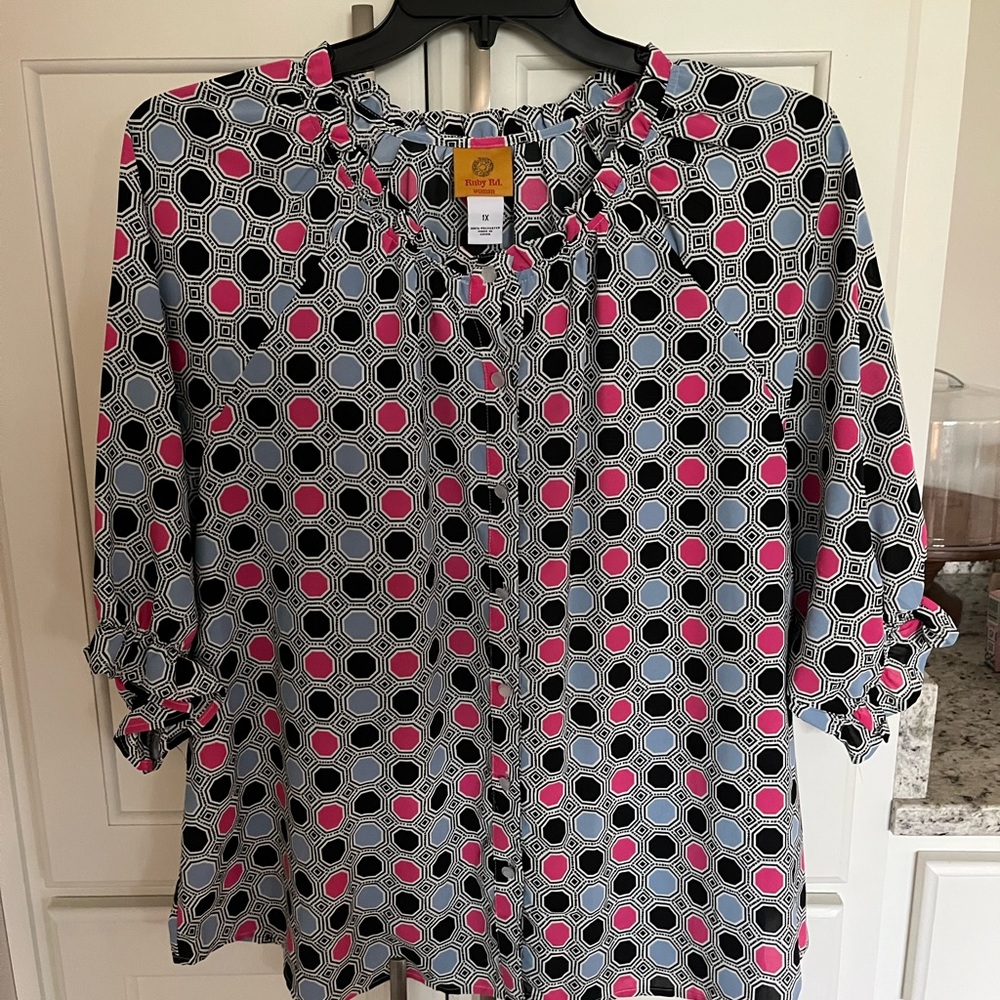 Ruby Rd. Black and Pink Geometric Blouse